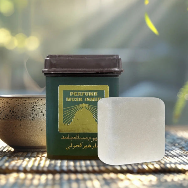 Sandalwood Musk Wax Cubes — Luxury Warm Aroma Experience