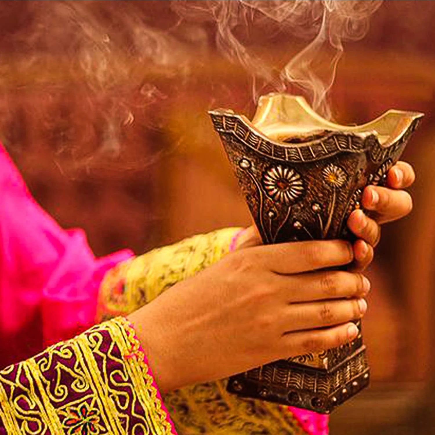 Premium Bukhoor Incense Bricks — Luxury Oud & Musk Aroma